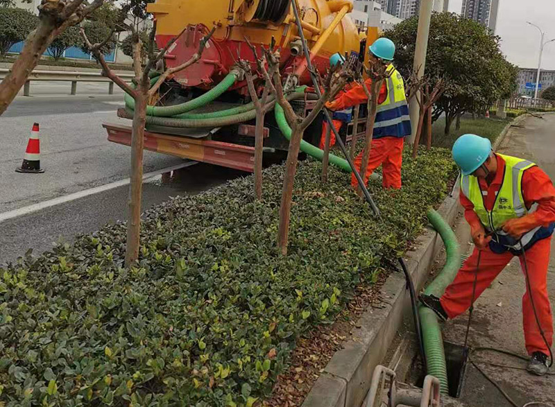 巴青市政管道清淤
